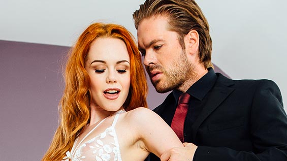 Cuckold - Schau mir zu! Ella Hughes